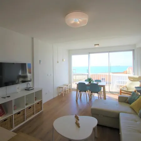 Sea Views Apartment